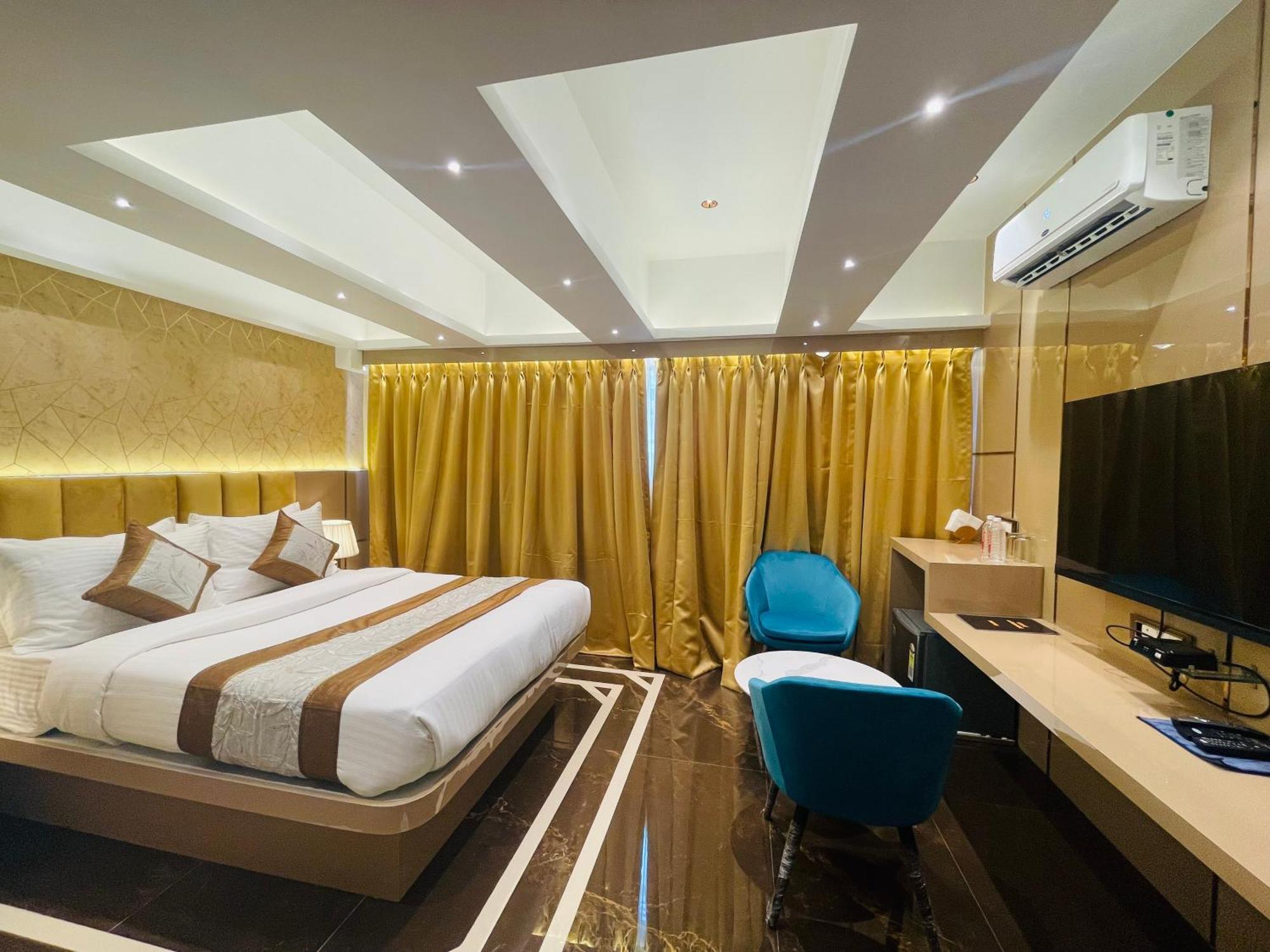 Home2 Renaissance Club Mumbai Kültér fotó